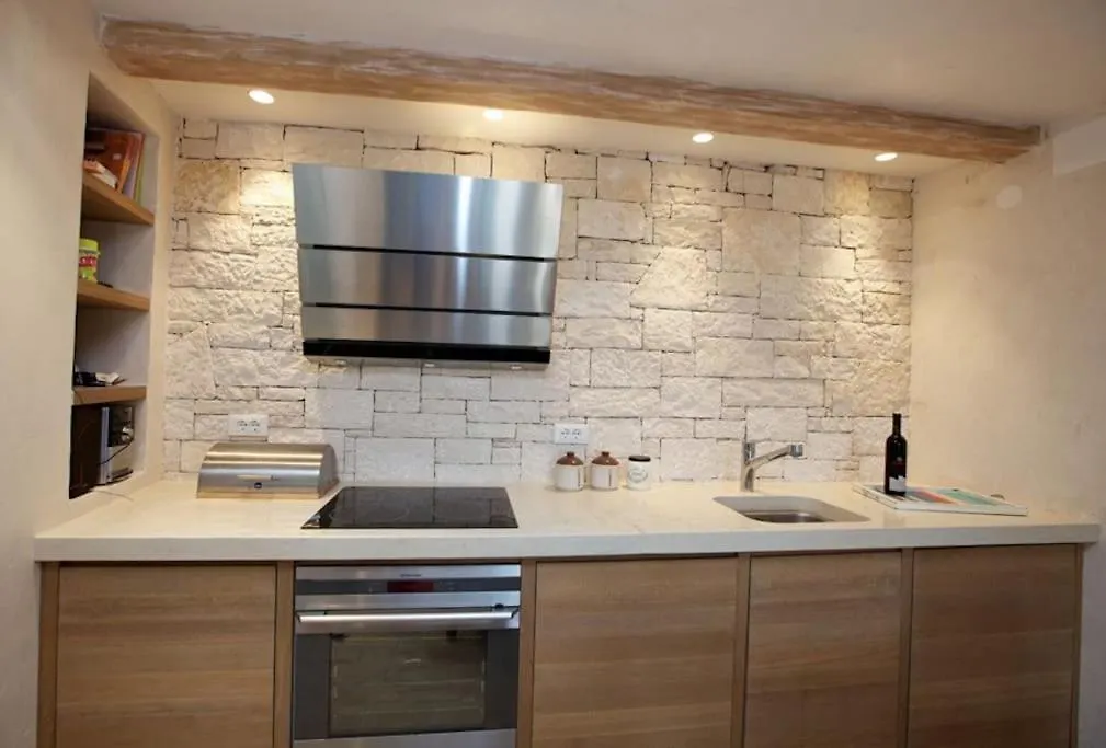 Charming Holiday House In Vrsar
